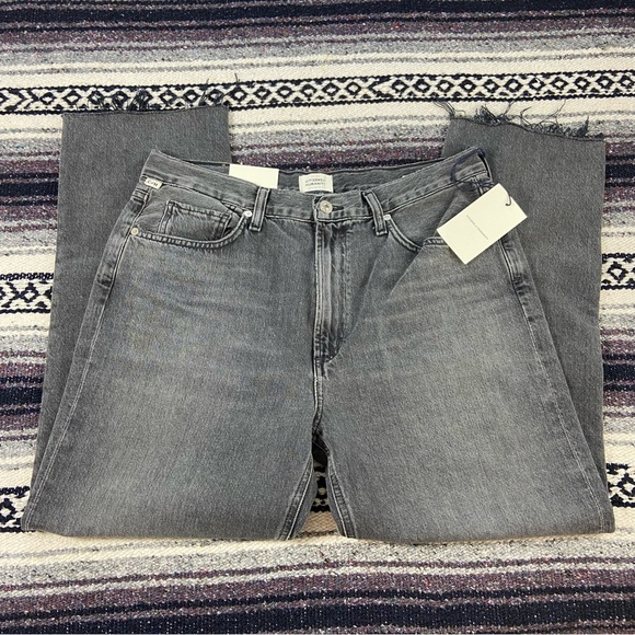 New NWT Citizens Of Humanity Grey Daphne Crop High Rise Free Fall Jeans Women’s - Picture 11 of 15